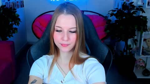 Rina online show from December 20, 2024, 6:08 am