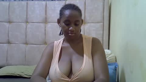 cutestebony1 online show from January 15, 2026, 5:12 am