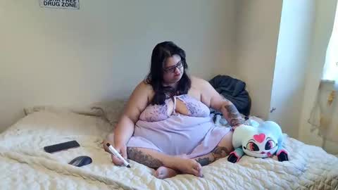 Cutetea online show from October 17, 2025, 3:47 pm