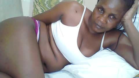 Snapshot of cutetinah chatting on June 21, 2026, 12:02 am TAMARA online show from June 21, 2026, 12:02 am