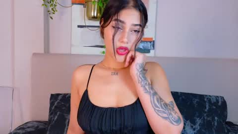 Snapshot of cutewofy chatting on May 6, 2026, 7:08 pm cutewofy online show from May 6, 2026, 7:08 pm