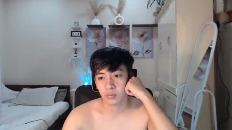 Neil Taylor online show from November 14, 2025, 9:08 am