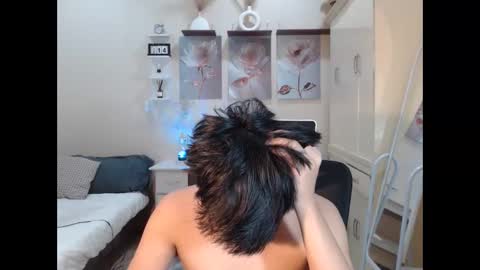 Neil Taylor online show from November 15, 2025, 7:27 am