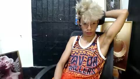 cutie_mico online show from March 9, 2025, 6:50 am