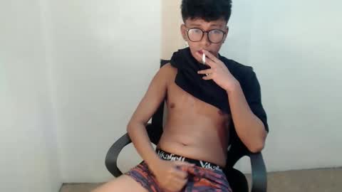 Snapshot of cutie_mico chatting on June 7, 2026, 9:57 am cutie_mico online show from June 7, 2026, 9:57 am
