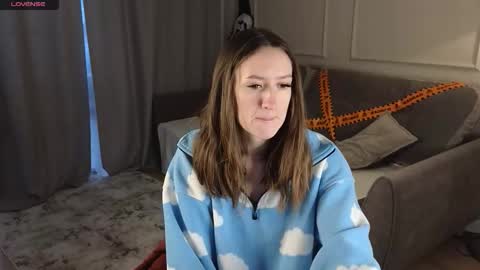 Kate online show from November 5, 2025, 8:36 am