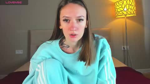 Kate online show from November 13, 2025, 8:46 am