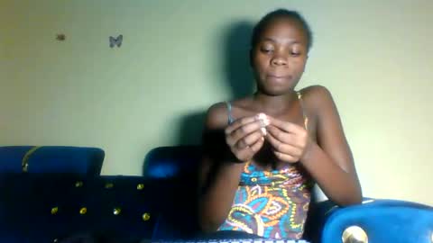 cutieplush online show from May 4, 2026, 8:27 pm