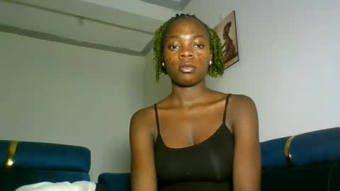 Snapshot of cutie_plush chatting on July 6, 2026, 6:54 pm cutieplush online show from July 6, 2026, 6:54 pm