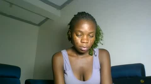 Snapshot of cutie_plush chatting on July 23, 2026, 1:58 am cutieplush online show from July 23, 2026, 1:58 am