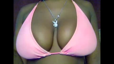 CUTIE online show from April 7, 2026, 12:22 am