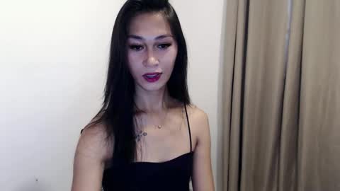 Snapshot of cutie_steph08 chatting on June 7, 2026, 12:48 am Urlover Steph online show from June 7, 2026, 12:48 am