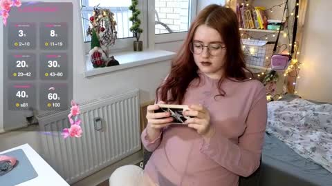 Snapshot of cutiepiealice chatting on January 8, 2025, 9:10 am Alice online show from January 8, 2025, 9:10 am