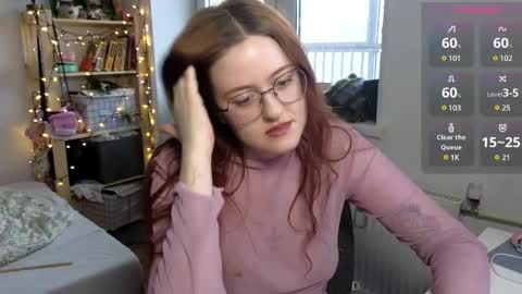Snapshot of cutiepiealice chatting on March 3, 2025, 11:22 am Alice online show from March 3, 2025, 11:22 am