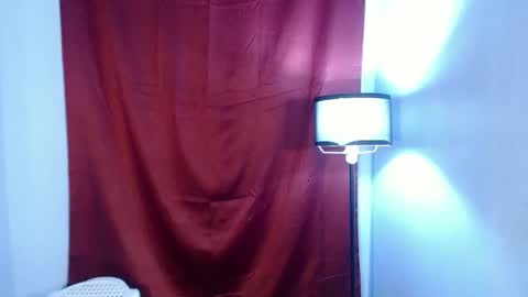 Snapshot of cutiewalter chatting on May 13, 2026, 5:21 pm cutiewalter online show from May 13, 2026, 5:21 pm