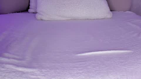 Hannah online show from April 14, 2026, 6:14 pm