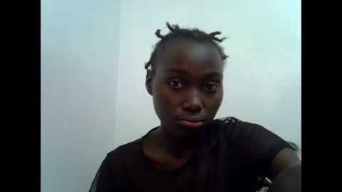 Snapshot of cuttey_slim chatting on October 13, 2025, 1:33 pm cuttey_slim online show from October 13, 2025, 1:33 pm