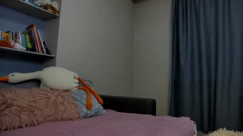 Snapshot of cuttiebunny chatting on January 10, 2025, 3:18 am cuttiebunny online show from January 10, 2025, 3:18 am