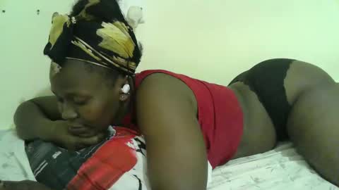 Cuty online show from November 3, 2025, 5:25 pm