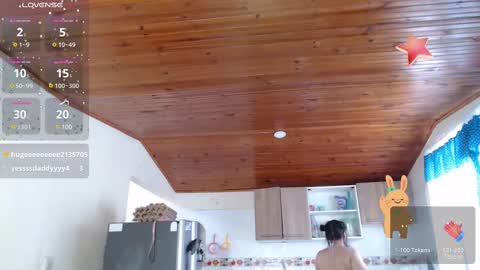 LIZETH online show from February 15, 2025, 2:33 pm