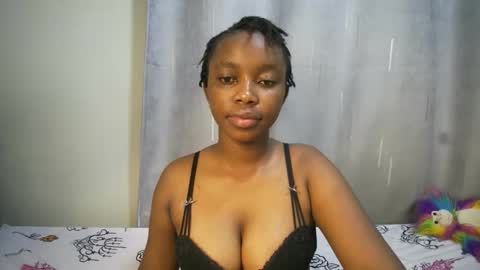 cutypookie online show from September 15, 2025, 6:13 am