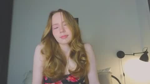 Snapshot of cuute_angell chatting on June 16, 2026, 5:15 pm Virginia See you on Sunday online show from June 16, 2026, 5:15 pm
