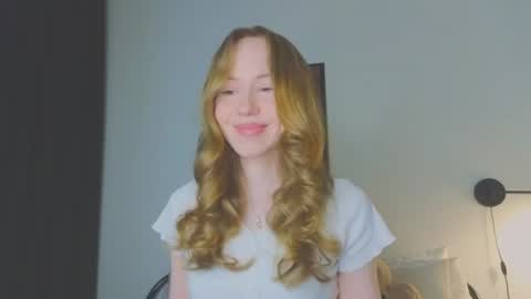 Snapshot of cuute_angell chatting on June 21, 2026, 5:04 pm Virginia See you on Sunday online show from June 21, 2026, 5:04 pm