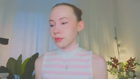 Snapshot of cuute_angell chatting on July 3, 2026, 5:08 pm Virginia See you on Sunday online show from July 3, 2026, 5:08 pm