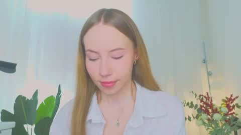 Snapshot of cuute_angell chatting on July 16, 2026, 5:08 pm Virginia See you on Sunday online show from July 16, 2026, 5:08 pm