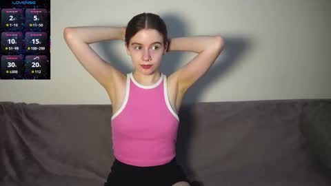 Ashly online show from November 5, 2025, 7:47 pm