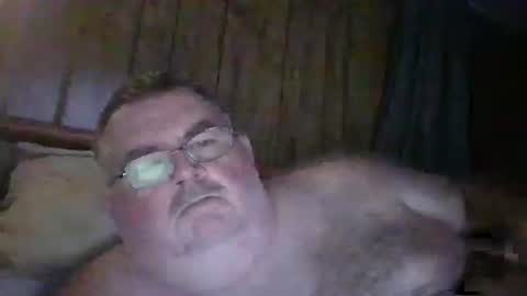 Snapshot of cwill27837 chatting on December 14, 2024, 3:18 am cwill27837 online show from December 14, 2024, 3:18 am