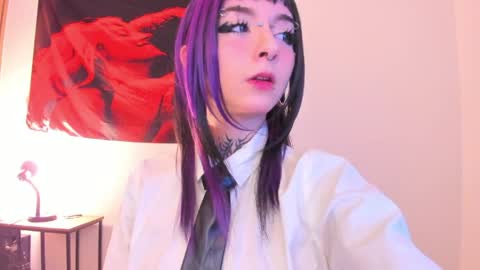 cel I am independent Help me reach 200 thumbs up uwu online show from April 2, 2026, 4:54 am