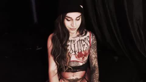 Nikki online show from December 5, 2024, 11:29 pm