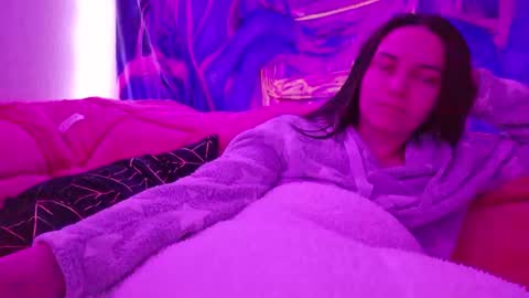 Cyndee Winter online show from January 12, 2025, 7:42 pm