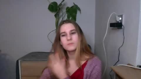 CyntiaNatural online show from January 9, 2025, 6:36 pm