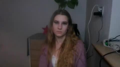 CyntiaNatural online show from January 28, 2025, 9:40 pm