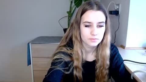 CyntiaNatural online show from February 26, 2025, 7:20 am