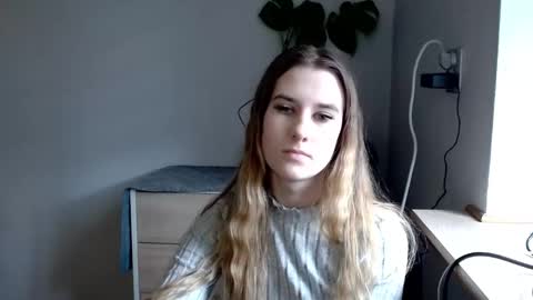 CyntiaNatural online show from February 27, 2025, 10:26 am