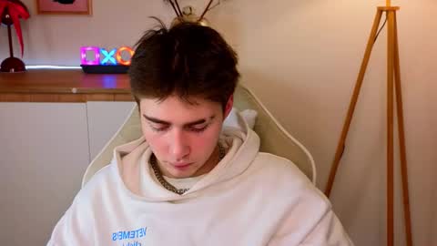 Diss online show from February 4, 2026, 4:18 am