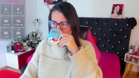 Mia  online show from March 6, 2025, 12:41 pm