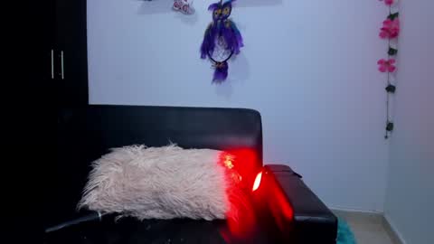 Ailyn  online show from December 24, 2024, 1:49 am