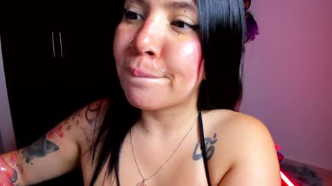 Ailyn  online show from January 23, 2025, 3:26 am