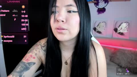 Ailyn  online show from September 12, 2025, 10:43 pm