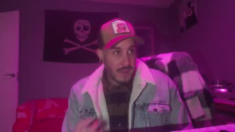 Destroyer online show from November 19, 2025, 7:14 pm