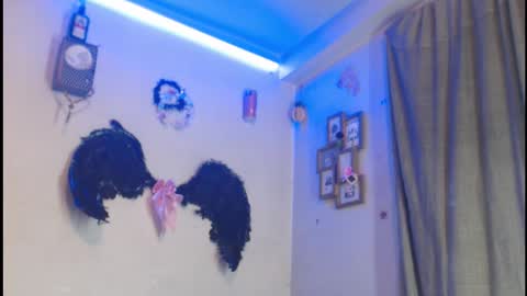 Snapshot of dabria_luxe chatting on February 5, 2026, 12:15 am dabria_luxe online show from February 5, 2026, 12:15 am