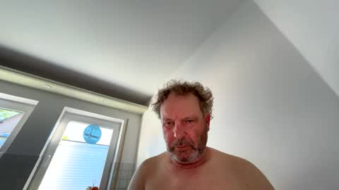 dachdecker7269 online show from May 1, 2026, 5:12 am