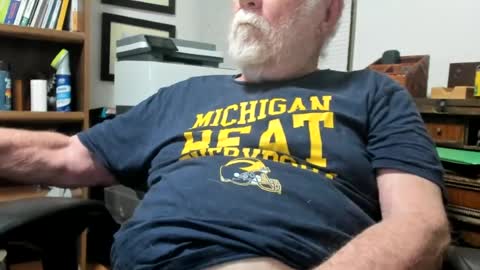 Snapshot of dack47 chatting on June 12, 2026, 7:40 am dack47 online show from June 12, 2026, 7:40 am