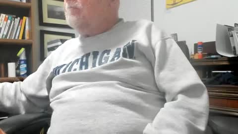 Snapshot of dack47 chatting on June 23, 2026, 3:04 am dack47 online show from June 23, 2026, 3:04 am