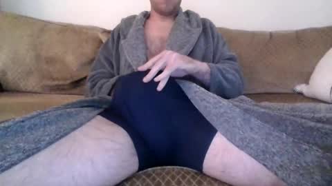 Snapshot of dadboddd1 chatting on April 15, 2026, 4:25 pm dadboddd1 online show from April 15, 2026, 4:25 pm