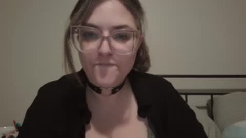 daddies_princesss online show from September 25, 2025, 11:52 pm